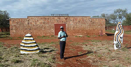 Exterior of Yuendumu Men's Museum