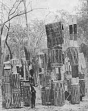 Pukumani poles